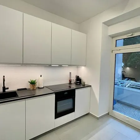 Stylisches Apartment In Zentraler Lage Mit Balkon Karlsruhe Exterior foto
