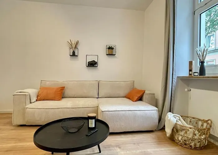 Stylisches Apartment In Zentraler Lage Mit Balkon