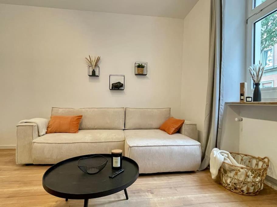 Stylisches In Zentraler Lage Mit Balkon Karlsruhe