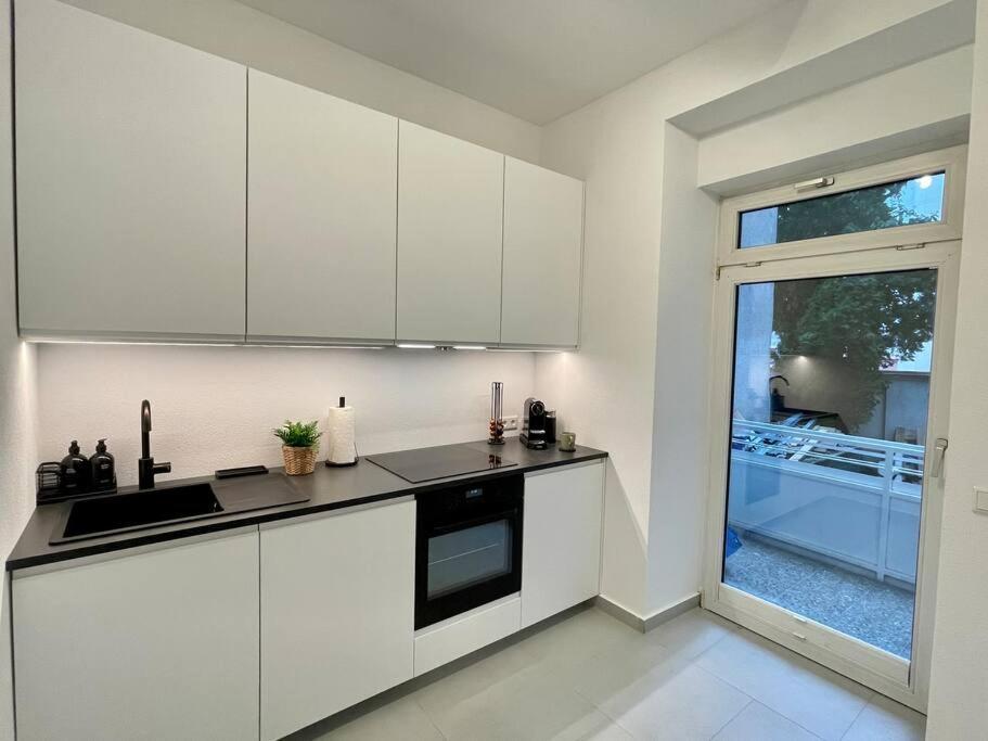 Apartment Stylisches In Zentraler Lage Mit Balkon *